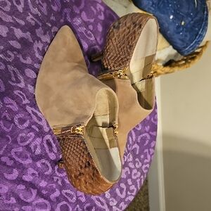 Elegant Brown Michael Kors Ankle Boots